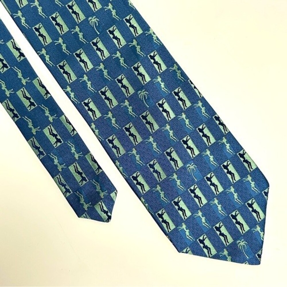 Tommy Bahama Silk Blue Hawaiian Hula Girl 4” Tie
